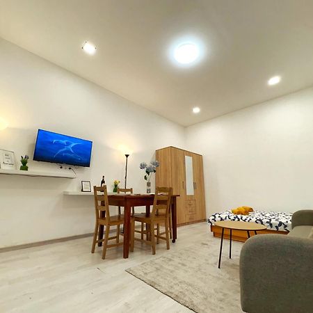 Central Private Apartment-7Pax 布达佩斯 外观 照片